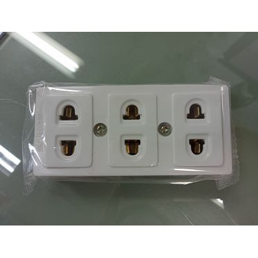 NAITONAL เต้ารับ ลอย 2 ขา 3 ที่ 1 โหล 12 ตัว 16A 250V MADE IN THAILAND - ปลั๊ก 3 ที่