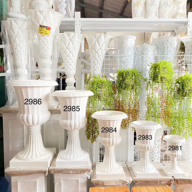 กระถางพลาสติกทรงโรมันปลูกต้นไม้ แจกันจัดดอกไม้