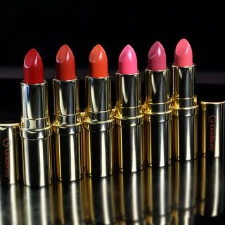 Goldberry Creammy Matte Lipstick โกลด์เบอร์รี่ ครีมมี่ แมทท์ ลิปสติก มี 6 เฉดสี พิกเม้นท์แน่นมีบำรุง ลิปแมท