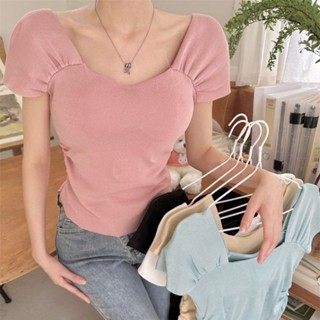 Ey_shop688#พร้อมส่ง827-1✨#เสื้อผ้าไหมพรมคอเหลี่ยม​มีฟองน้ำผ้านุ่มๆใส่สบายดี #เสื้อเกาหลีแขนสั้นเข้ารูป