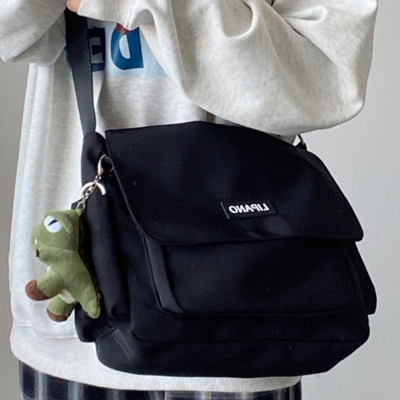 กระเป๋าสะพายข้าง วินเทจ แฟชั่น รุ่นJ8300