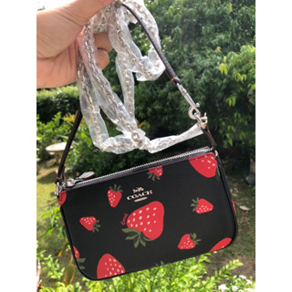 🍓พร้อมส่งของแท้💯 Nolita 19 With Wild Strawberry Print