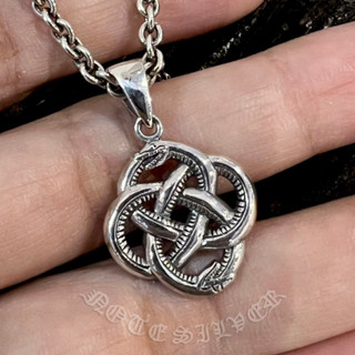 จี้เงินแท้ ลายงูสองหัวกินหาง Celtic snake knot Sterling Silver 925 NSPD3035