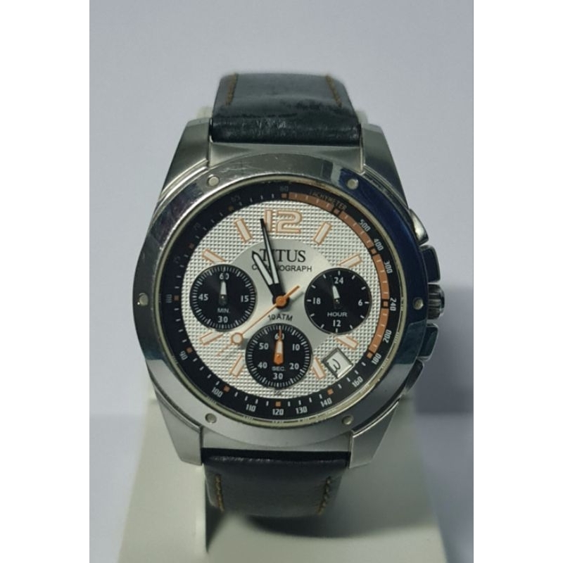 นาฬิกา Solvil et Titus 316L สายหนัง unisex