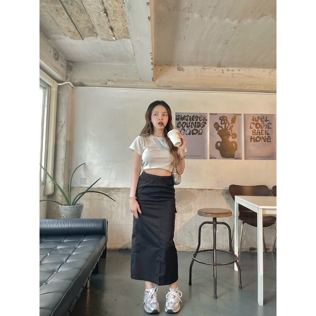 ส่งทันที Cici(NO. New1135/2335)กระโปรงยาวผ้าร่มทรงเอ ทรงสวย ผ้าเบาใส่สบาย แมทช์ลุคปังๆได้หลายสไตล์ - รูปที่ 6