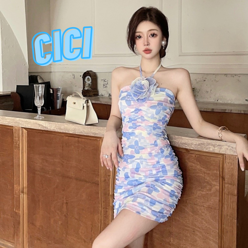 ส่งทันที Cici(NO. J696)มินิเดรส ลายดอก มีสายผูกคอ ดีเทลมีดอกไม้ตรงกลางอกดอกใหญ่เก๋ๆ ผ้าใส่สบาย ใส่แล้วเข้ารูป