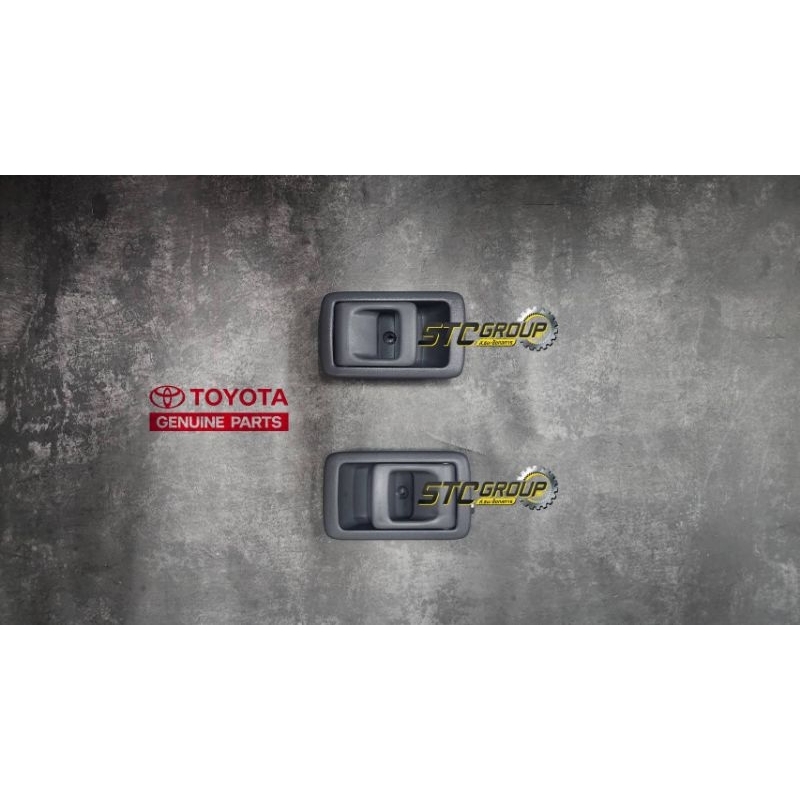 มือเปิดประตูใน Toyota Soluna AL50 มุมส้ม / หยดน้ำ ( Toyota แท้ศูนย์ 100% ) ปี 1997 - 2002