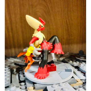 Mega Blaziken Hi Jump Kick Pokemon Figure Takara Tomy Moncolle