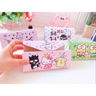 กล่องแว่นตา รุ่นพับเก็บได้ ทรงสามเหลี่ยม (Sanrio Folding Box)