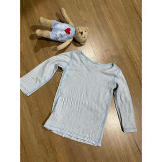 เสื้อ UNIQLO SIZE 90 ใหม่