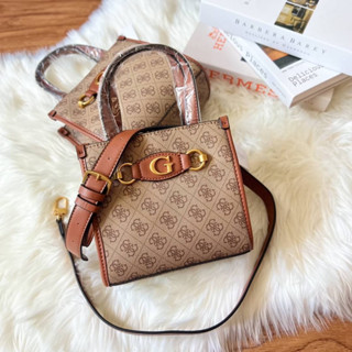 🍀🍀 Guess izzy mini tote bag