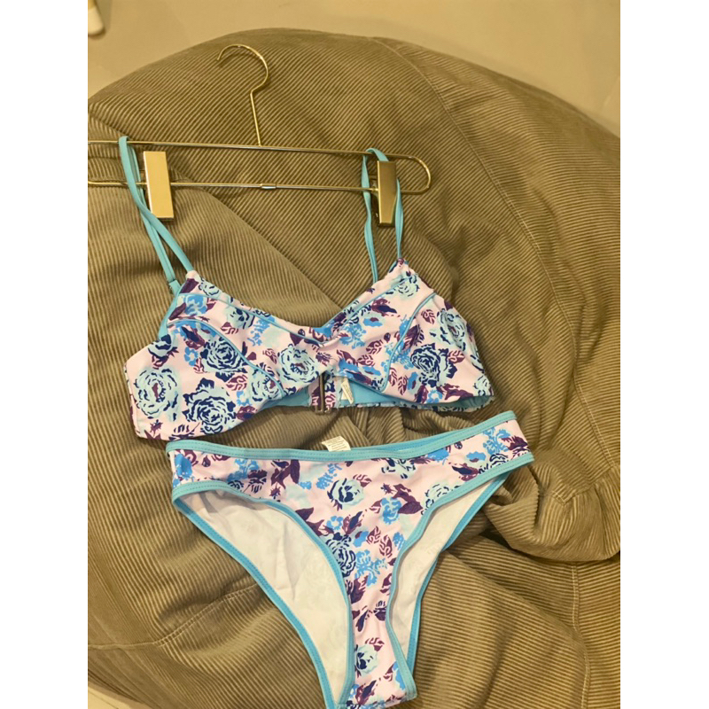 ชุดว่ายน้ำทูพีช 👙 biniki