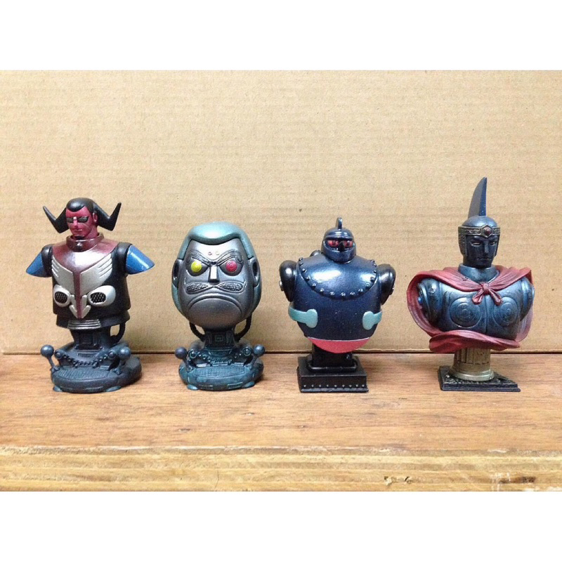 เทตสึจิน หุ่นเหล็กหมายเลข 28 T28 Tetsujin 28 Capsule Toy Busts by FiguAx (Set of 4) (สภาพตั้งโชว์ no