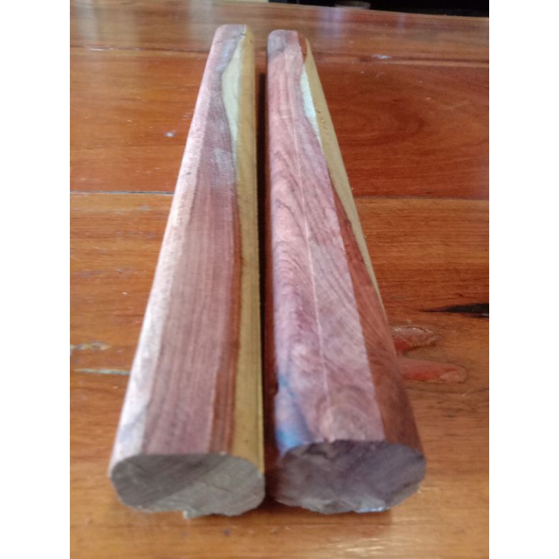 25-98*3.5ซม.ไม้ประดู่2สีด้ามมีดพร้าB,ค้อนปอนด์,กระบองรปภ.