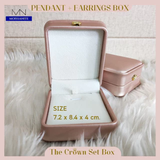 กล่องใส่เครื่องประดับสีนู้ดพิงค์ Crown Collection งานสุดหรู หุ้มหนัง PU วาววับ กล่องเครื่องประดับ