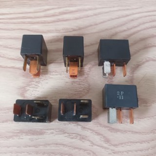 รีเลย์12V.ตัวสั้น4ขา ใส่ได้หลายรุ่น ราคาต่อ1ชิ้น มือสองญี่ปุ่น