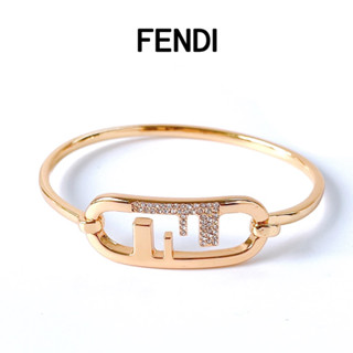 กำไลข้อมือ Fendi งานแบรนด์ Hi-End