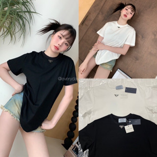 “PD T- Shirt” 🖤🤍(320฿ฟรีส่ง) เสื้อยืดแบรนด์ดัง รุ่นใหม่ งานชนช็อปเลยค้า ดีเทลคอปักโลโก้ติดอะไหล่เงินทนแน่น valen