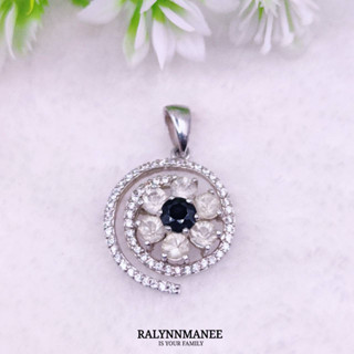 O6469 จี้นิลและพลอยไวท์โทพาซแท้ ( Onyx , White topaz ) ตัวเรือนเงินแท้ 925 ชุบทองคำขาว