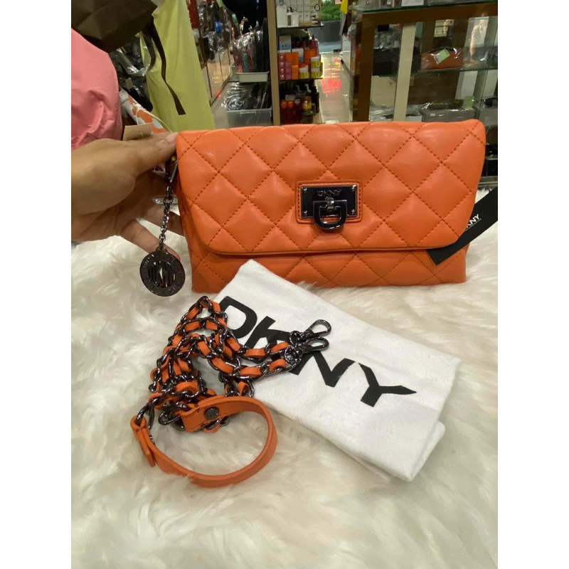 ที่ UD TOWN — New DKNY WOC clutch & crossbody sz:”9x4.5”🧧🧧3,590฿