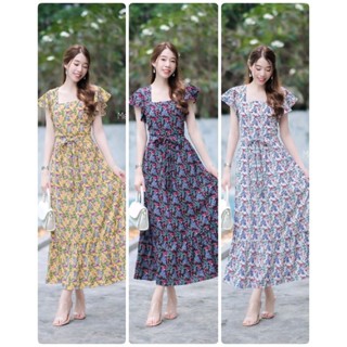 Maxi dress ลายดอกไม้ ดีเทลแต่งระบายที่แขนและชายกระโปรง มีซับใน มีโบว์ผูกเอวปรับระดับเอวได้งานซิปซ่อนด้านหลัง