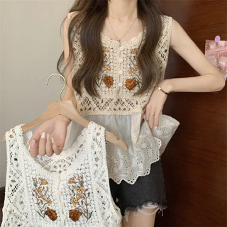 เสื้อถักเสื้อกล้าม ออกแบบดีไซน์ด้วยงายปักดอกไม้ สวยสไตส์สาวเกาหลี เนื้อผ้านุ่มๆใส่สบาย