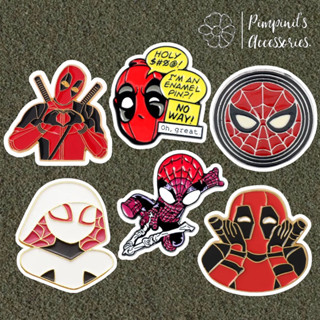 ʕ •ᴥ•ʔ ✿ พร้อมส่ง : เข็มกลัดเซ็ทสไปเดอร์แมนและเดดพูล มาร์เวล | Spiderman &amp; Deadpool (Marvel) Enamel Brooch Pin Set.