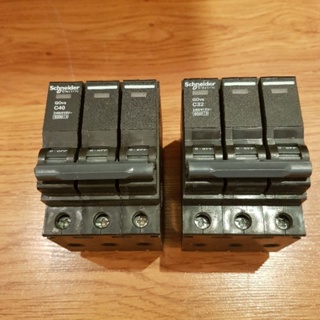 มือสอง เซอร์กิตเบรกเกอร์ Schneider 3pole 40A 32A Breaker ลูกเซอร์กิต 3P ลูกยอ่ย 3เฟส