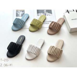 รองเท้าแตะ  หน้าจีบที่ลูกค้ารอ นิ่มทุกส่วน รหัสสินค้าT-213