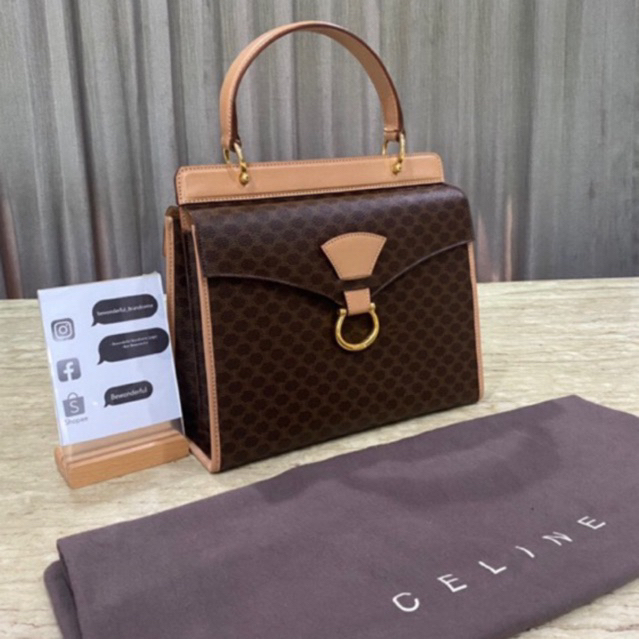 Celine Vintage Top Handle Bag In Macademia With GHW วินเทจ ของแท้ มือสอง กระเป๋าแบรนด์เนม เซลีน ซีลีน