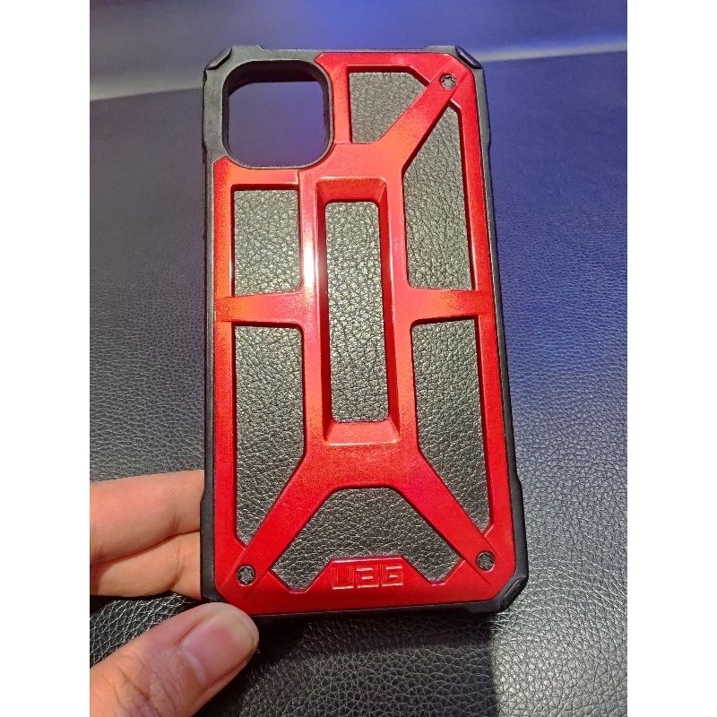case uag monarch red for iphone 11 แท้มือสอง