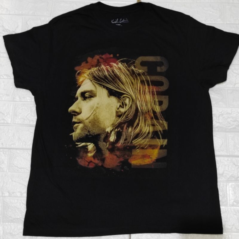 เสื้อยืดวง​ Kurt Cobain /Nirvana/ลิขสิทธิ์​แท้​ ปี​2022