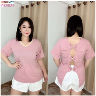 ใหม่.เสื้อยืดสาวอวบสไตร์เซ็กซี่ รุ่นคอวีเปิดหลังหลังแต่งโบว์ Free size: 46 - 52 นิ้ว.