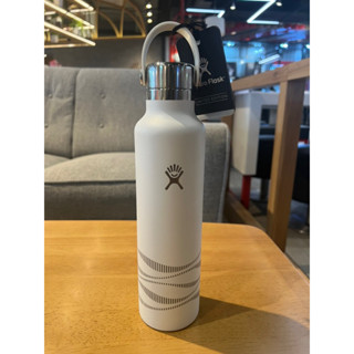 Hydro Flask, Special Edition “White”, 24 Oz (709 ml), Standard Mouth with SS Flex Cap (New)