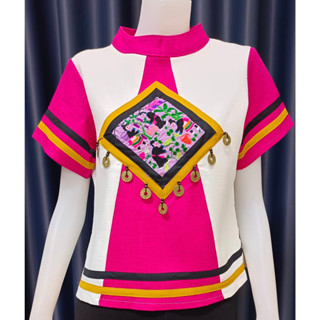 เสื้อคอตั้ง สีขาว สีบานเย็น ผ้าใยกัญชงฟอกนิ่ม แต่งผ้าลายปักมือ วิถีชนเผ่า