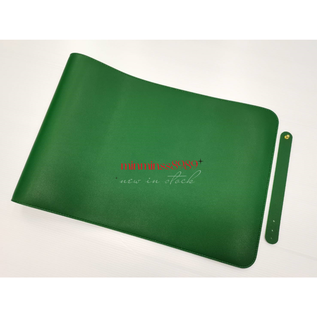 แผ่นหนังรองเมาส์ (สองหน้าสองสี)NOTEBOOK PC ALL IN ONE แผ่นหนังเก็บขอบ แผ่นใหญ่ แผ่นป้องกันการลื่นไหล เหมาะทุกการทำงาน