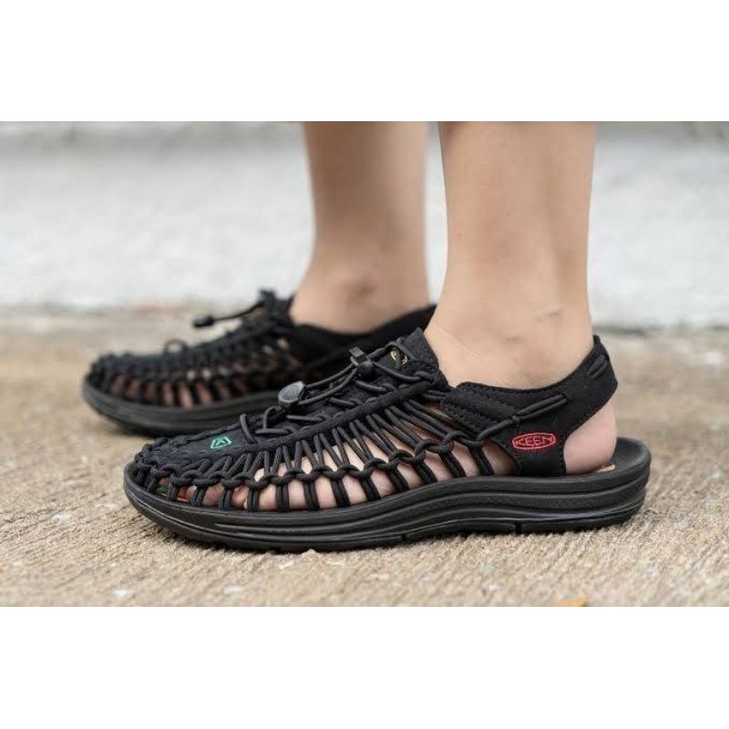 รองเท้าแตะรัดส้น KEEN UNEEK Unisex ใส่ได้ทั้ง ชาย หญิง [ ของแท้💯 ]