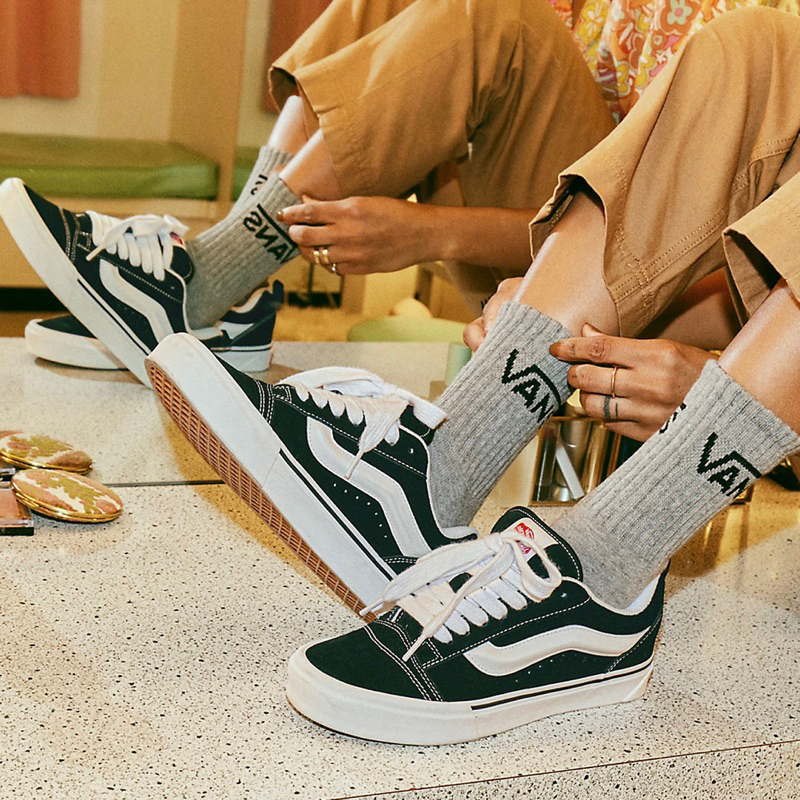 VANS KNU SKOOL BLACK TRUE WHITE SNEAKERS สินค้ามีประกันแท้