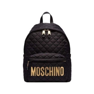 Moschino QUILTED BACKPACK WITH LOGOวัสดุ ผ้าร่ม nylon