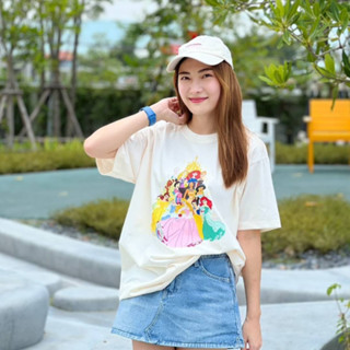 เสื้อยืดโอเวอร์ไซส์ ลายรวมเจ้าหญิง อก 44-46" ยาว 28" สกรีน DFT ผ้า cotton100% งานป้าย Qotton Land