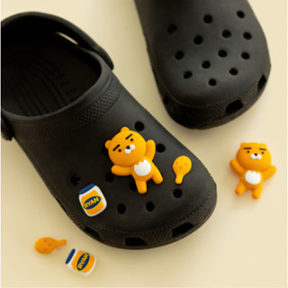 Jibbitz set ติดรองเท้าcrocs จาก KakaoFriends เกาหลี ลิขสิทธิ์แท้ (1 set 3 ชิ้น)