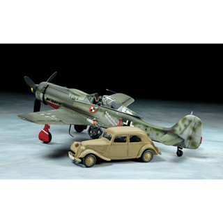 TAMIYA 25213 FOCKE-WULF FW190 D-9 JV44 &amp; CITROEN 11CV STAFF CAR SER [1/48]