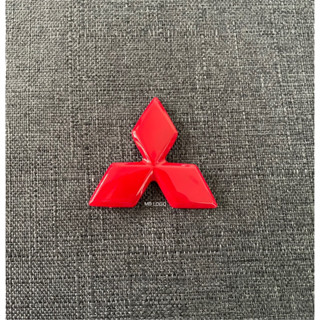 โลโก้Mitsubishi ขนาด4.7cm.x4cm. ครอบพวงมาลัยใช้ได้ทุกรุ่นตั้งแต่ปี2015