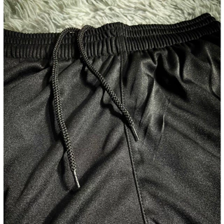 กางเกงฟุตบอล ASOCKs SPORT เนื้อผ้าไมโคร เนื้อผ้าอย่างดี สีสด สวย แห้งไว เหมาะสำหรับออกกำลังกาย และ เล่นฟุตบอล