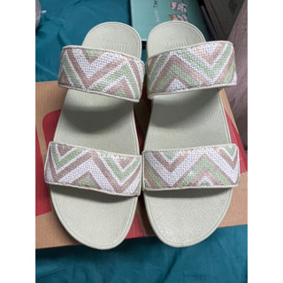 FITFLOP LULU SEQUIN ZIGZAG SLIDES รองเท้าแตะแบบสวมผู้หญิง รุ่น GC2-A32 สี MINTY GREEN มือสอง  ขนาด 7UK