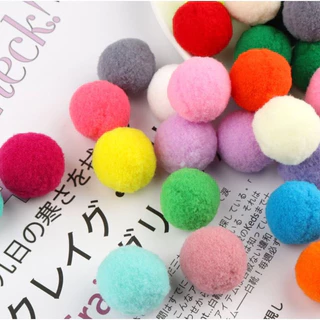 ปอมปอมเนื้อกำมะหยี่ คละสี 3cm. (10 ชิ้น)