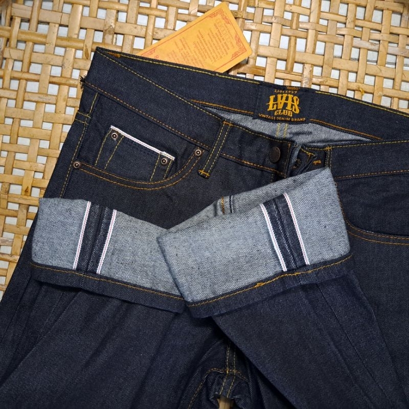 กางเกงยีนส์ริมแดงแท้ 100% ขากระบอกเล็ก ลายจักรทอง ผ้าดิบไม่ยืด มี 2สี เอว 28-40 - รูปที่ 2