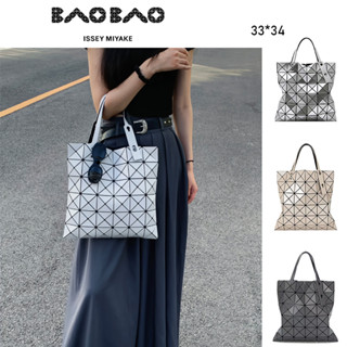 baobao issey miyake กระเป๋าถือ Lucent 6x6 กระเป๋าสะพายผู้หญิง. สินค้าใหม่และของแท้ (ส่งจากกรุงเทพฯ)