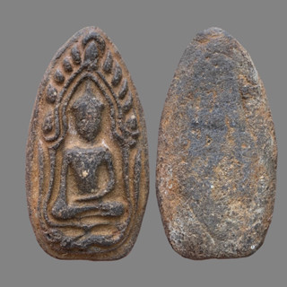 พระขุนแผน ไข่ผ่าซีก กรุสุพรรณบุรี