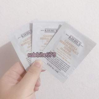 คีลล์โทนเนอร์ Kiehls Calendula Herbal Extract Toner Alcohol-Free 3ml. สารสกัดจากดอกคาเลนดูล่า ไม่มีแอลกอฮอล์